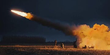 “Поодинокими ударами важко досягти результату”: експерт прокоментував удари по російських оборонно-промислових об’єктах