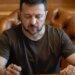 Новые правила торговли: Зеленский продписал закон о подержанных авто