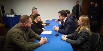Зеленский на базе Рамштайна встретился с генсеком НАТО Марком Рютте