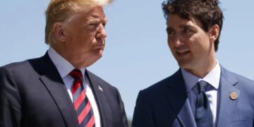 Трюдо предлагал обменять Канаду на штат США: Трампу  шутка не понравилась
