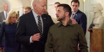 Как “победа” Байдена обернулась поражением для Зеленского: Саймон Шустер приподнял закулисье политики