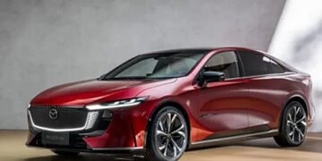 Вражаючий прорив: Mazda представила електричний седан 6e