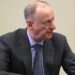 “Зберігає свій вплив на Путіна”: після призначення Шойгу секретарем Радбезу РФ Патрушев не пустив його до свого кабінету, – журналіст