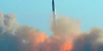 Через вісім хвилин після запуску: ракета Starship компанії SpaceX вибухнула під час випробувального польоту. ВІДЕО