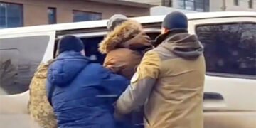 Який документ треба носити з собою, щоб не потрапити до “бусика” ТЦК: пояснює військовий адвокат