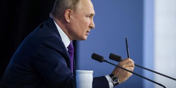 Захід не зрозумів Путіна і може заплатити за це власною кров’ю, – екс-урядовець США