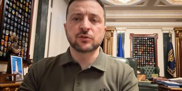 Зеленський відреагував на затримання генералів, які провалили оборону Харківської області