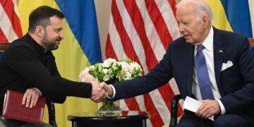 Байден и Зеленский обсудили санкции в отношении России
