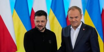 Туск: Россия планирует акты «воздушного террора»