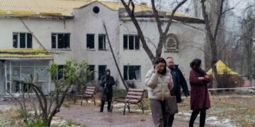 Массированный удар по гражданским целям в Украине: пострадали мирные жители и объекты энергетики