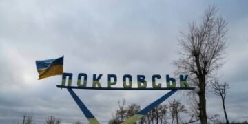 Хроника войны: ожесточенные бои за Покровск; Украина ускорила подготовку  пилотов для истребителей F-16