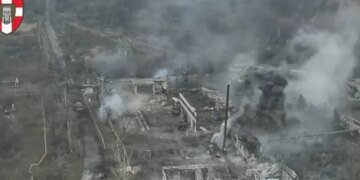 Штурмовики противника рвались на завод в Торецке: там они и остались. ВИДЕО