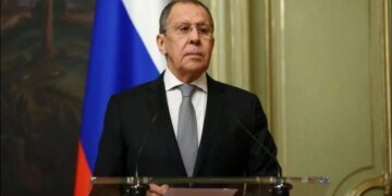 “Именно так и нужно”, –  Лавров похвалил Трампа