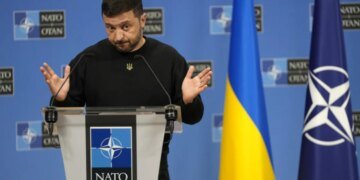 Украине пообещали членство в НАТО, “если Путин нападет еще раз”