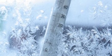 Возможны морозы до -21°С: на Украину движется арктическая воздушная масса