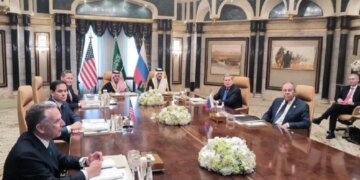 Эр-Рияд приглашал, США и Россия были против: как не состоялся визит Зеленского