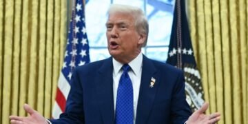 Мир в поисках путей, ведущих к окончанию войны в Украине