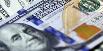 “Не дати курсу полетіти в космос”: у НБУ розповіли, що очікується на валютному ринку у 2025 році