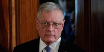 Келлог: США ждут дальнейших действий Зеленского
