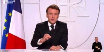 Макрон выступил против капитуляции Украины. ВИДЕО