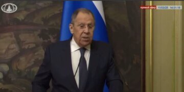 Россияне стали отдельной расой: Лавров рассказал об  украинском “расизме”. ВИДЕО