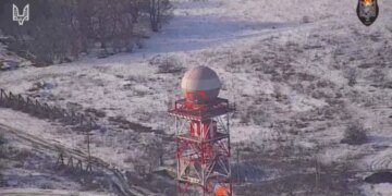 Бойцы показали, как уничтожили российский радиолокационный комплекс “Утес”. ВИДЕО