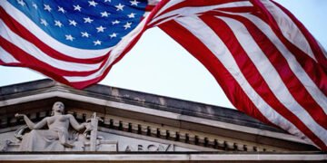 Адміністрація Трампа може почати ділитися секретними даними з Росією, – NBC