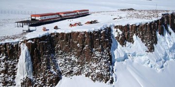 Згвалтування і погрози смертю: на науковій базі в Антарктиді завівся маніяк, – The Times