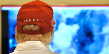 Трамп оголосив війну хуситам і особисто спостерігав за авіаударами по Ємену