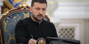 Зеленський відповів на ультиматуми Путіна