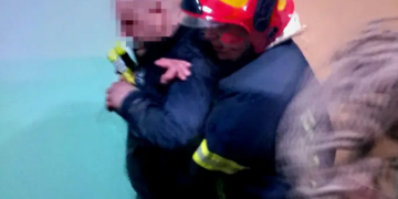 У Києві чоловік упав у шахту ліфта з 9-го поверху і залишився живим