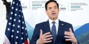 Госсекретарь США призвал к «осторожному оптимизму» в отношении перемирия между Украиной и Россией