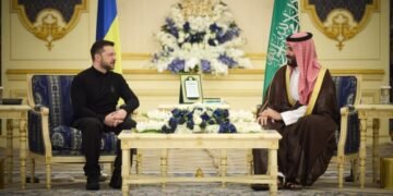 Зеленский: теперь США должны убедить Россию согласиться на прекращение огня