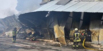 В результате серии атак РФ на города Украины есть убитые и раненые