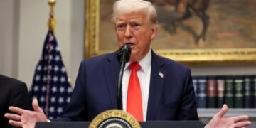 Трамп подверг критике Зеленского за слова о том, что до окончания войны с Россией «еще очень и очень далеко»