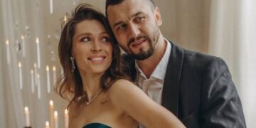 Відома українська акторка пояснила, чому розлучилася з чоловіком після 10 років шлюбу