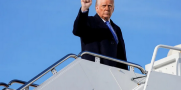 Трамп планує поставити над США “золотий купол”: про що йдеться і чому це дорого та неефективно