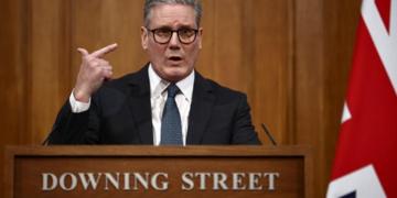 На Британію тиснули та вимагали критики після сварки Зеленського та Трампа — Стармер