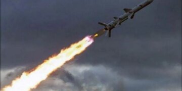 Могут повторить: названы ближайшие сроки новой массированной атаки россиян на города