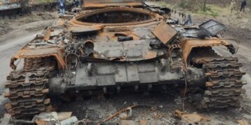Артиллеристы уничтожили вражеский танк и пехоту под Торецком. ВИДЕО