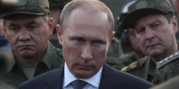 Путина могут “снести”: эксперт объяснил, что повлияет на режим в России