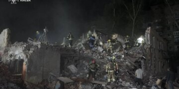 Российская атака: в 9 областях бушевали пожары, есть повторные удары