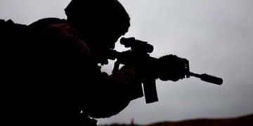 Це не фантастика: Китай може готувати генно-модифікованих солдатів зі штучним інтелектом