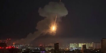 “Бити балістикою по містах-мільйонниках – це тероризм”: Ігнат прокоментував результати роботи ППО під час комбінованої атаки РФ на Україну