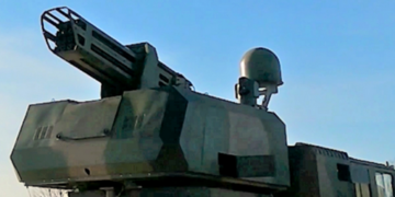 У Китаї випробували 16-ствольну гармату для боротьби з дронами