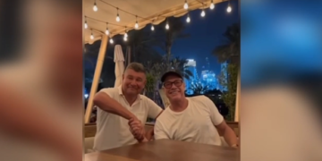 Жан-Клод Ван Дамм звернувся до російського диктатора: “Ми любимо тебе. Великий цілунок для Росії, великий цілунок для Путіна та його родини”