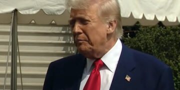 Трамп заявив, що готовий знизити тарифи, якщо інші країни запропонують США щось “феноменальне”