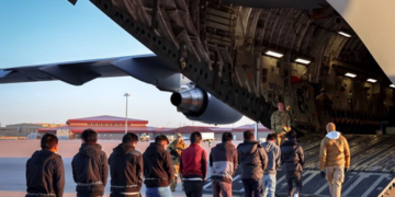 Адміністрація Трампа планує депортувати мільйон мігрантів за рік — WP