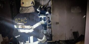 Киев атакуют вражеские дроны: возникли пожары в многоэтажках. ВИДЕО