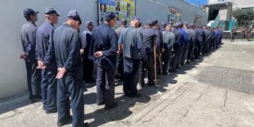 Военнопленные заплатят налоги в Украине: подробности